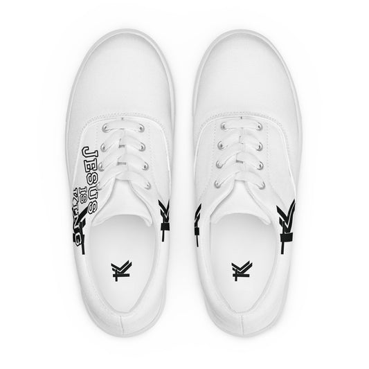 Women’s lace-up canvas shoes