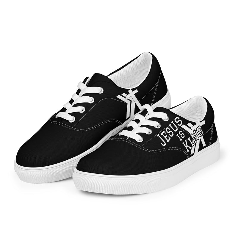 Women’s lace-up canvas shoes