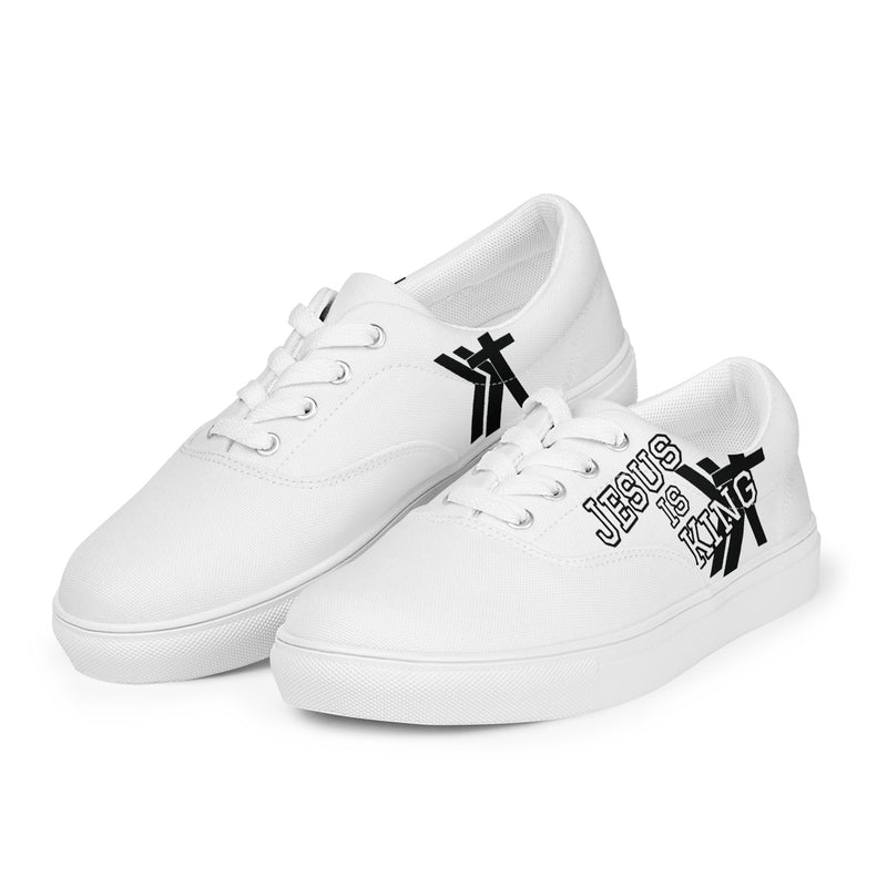 Women’s lace-up canvas shoes