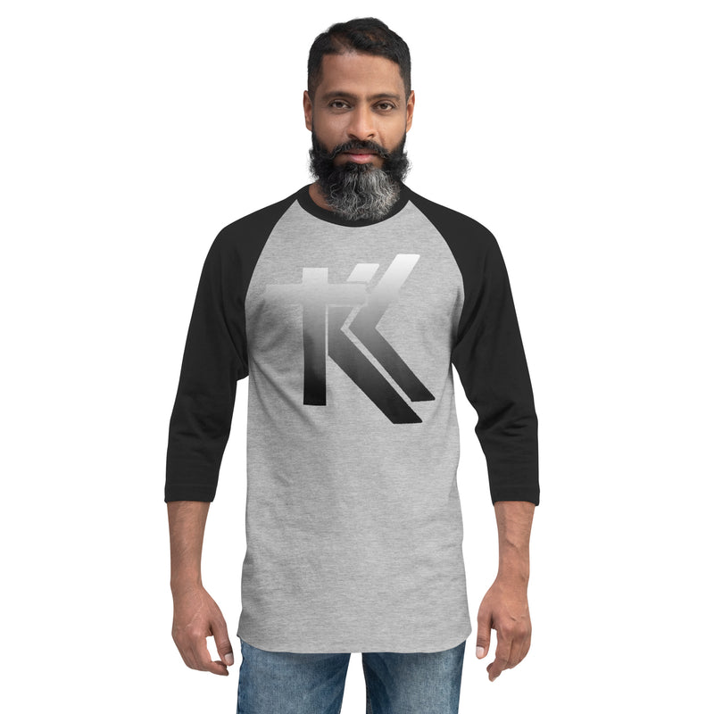 3/4 sleeve raglan shirt