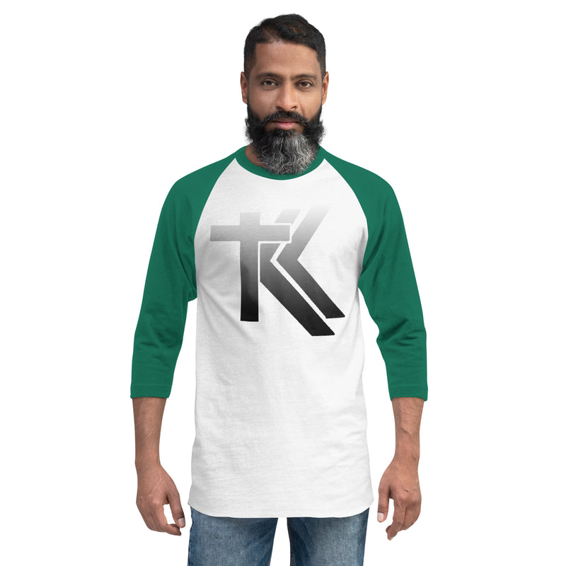 3/4 sleeve raglan shirt