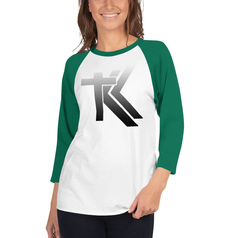 3/4 sleeve raglan shirt